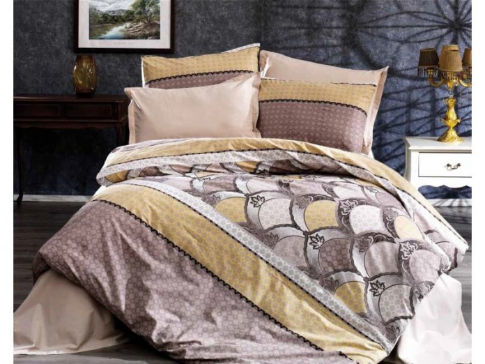 Lenjeria-de-pat-royal-800x600